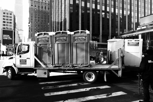 Portable Toilet Options We Offer in Homeland, CA